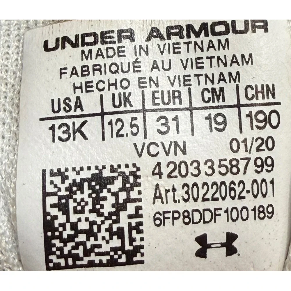 Under Armour Harper 4 Mid RM Youth 13K White Black Baseball Cleats 3022062-001